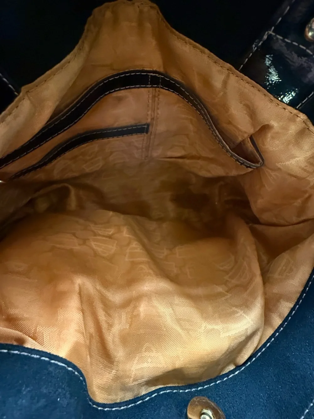 Vintage Kathy Van Zeeland Black Patent Leather Y2K Shoulder Bag